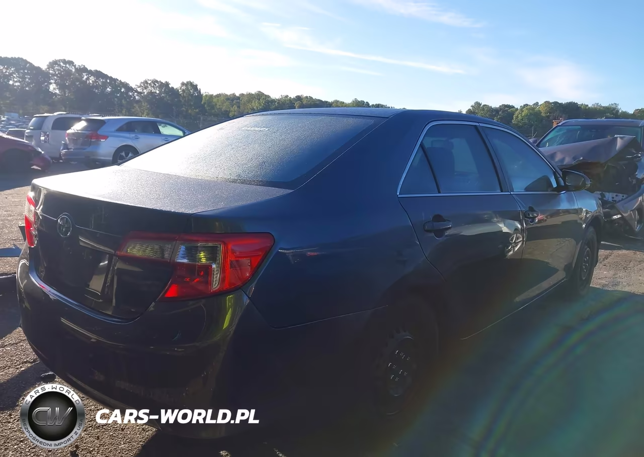2012 Toyota Camry L VIN:4T1BF1FK4CU625600 - 14