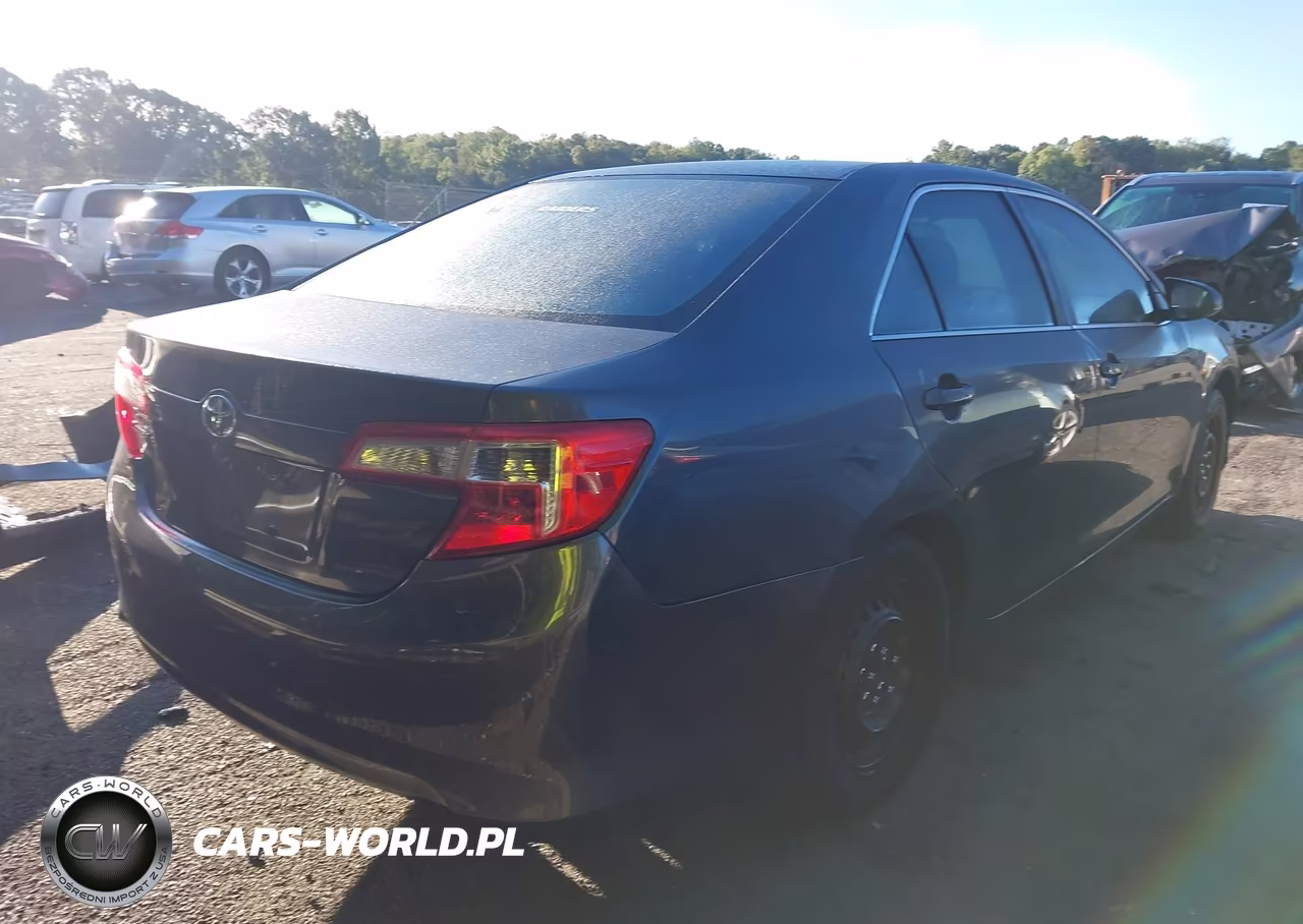2012 Toyota Camry L VIN:4T1BF1FK4CU625600 - 4