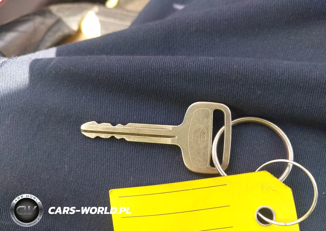2000 Toyota Celica Gts VIN:JTDDY38T3Y0023584 - 11