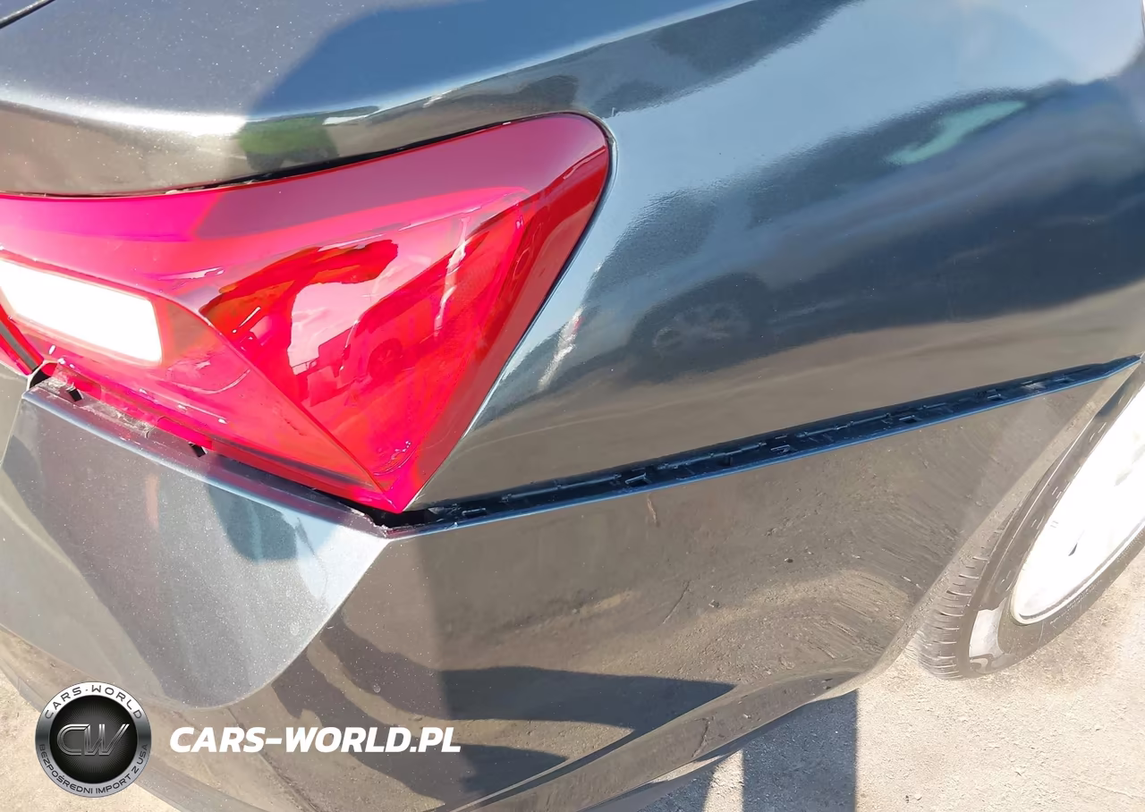 2018 Chevrolet Malibu 1Ls VIN:1G1ZB5STXJF220050 - 6