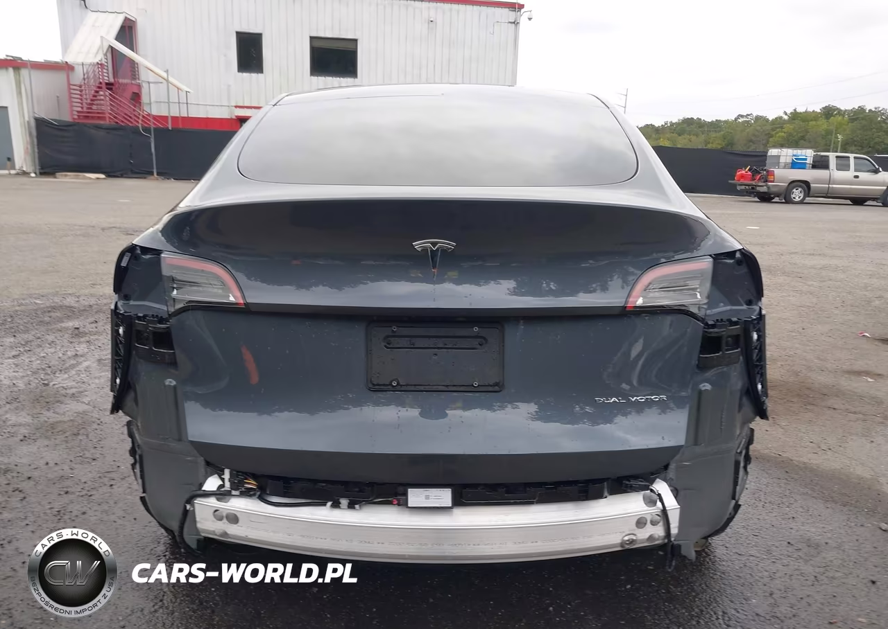 2023 Tesla Model Y Awd-Long Range Dual Motor All-Wheel Drive VIN:7SAYGDEE0PA040309 - 17