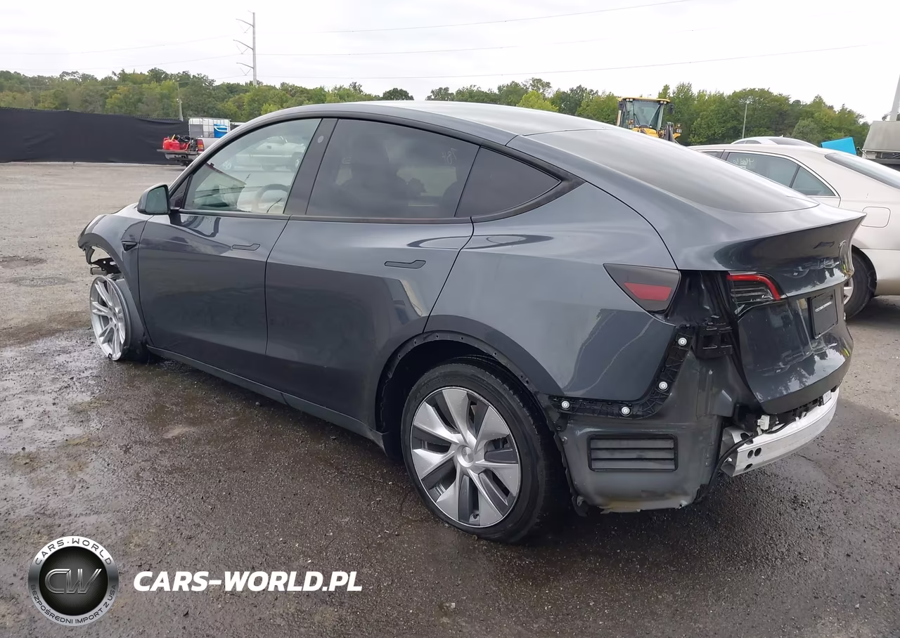 2023 Tesla Model Y Awd-Long Range Dual Motor All-Wheel Drive VIN:7SAYGDEE0PA040309 - 3