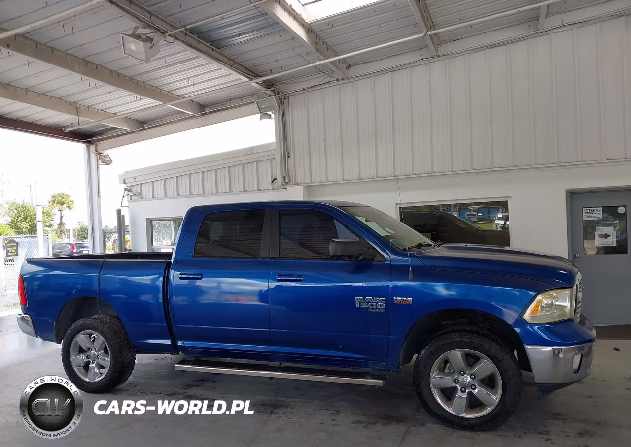 2019 Ram 1500 Classic Big Horn 4X2 6'4 Box VIN:1C6RR6TT9KS701723 - 14