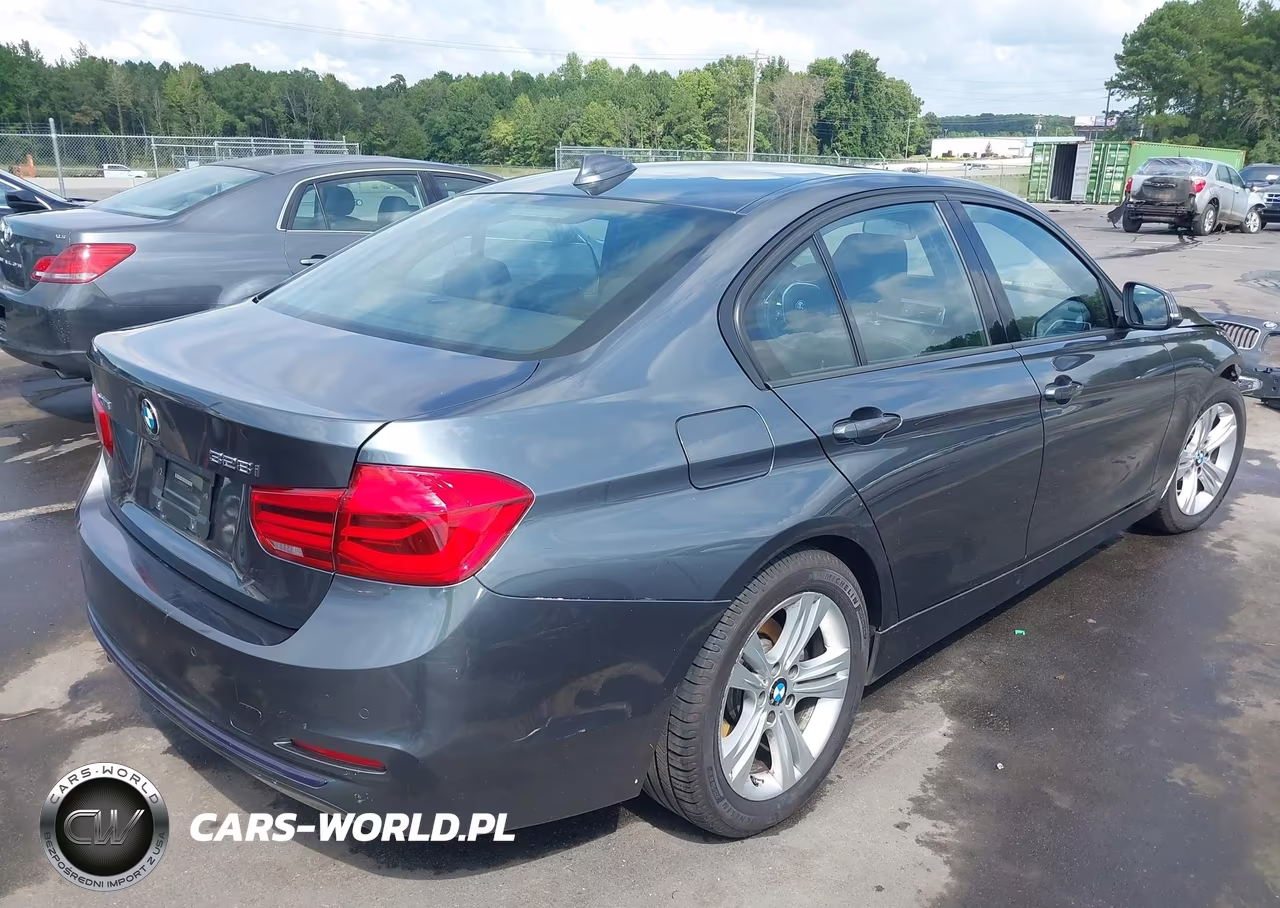 2016 BMW 328I xDrive VIN:WBA8E3G53GNT76323 - 4