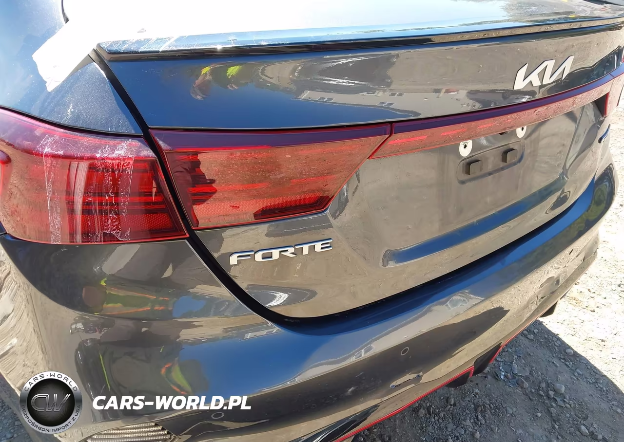 2023 Kia Forte Gt VIN:3KPF44AC6PE682253 - 6