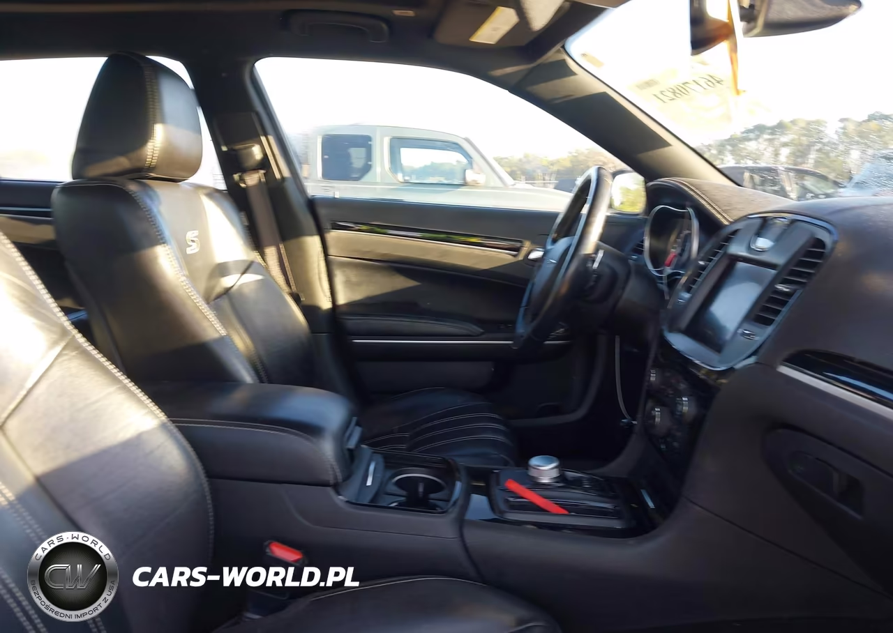 2021 Chrysler 300 300S VIN:2C3CCABG4MH537481 - 5
