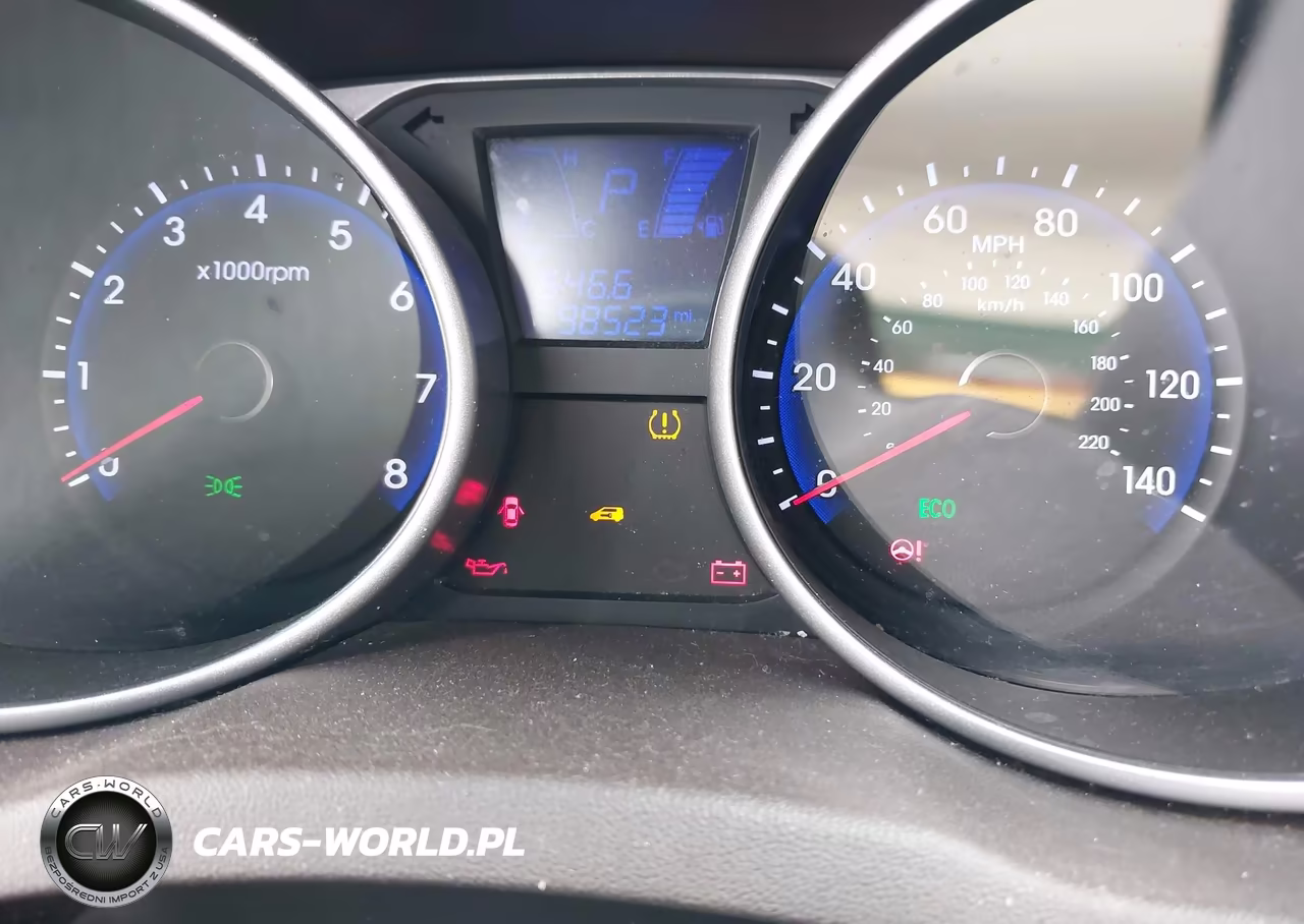 2015 Hyundai Tucson Limited VIN:KM8JU3AG4FU086643 - 7