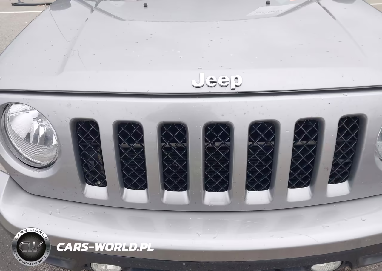 2017 Jeep Patriot Latitude 4X4 VIN:1C4NJRFB7HD158937 - 6