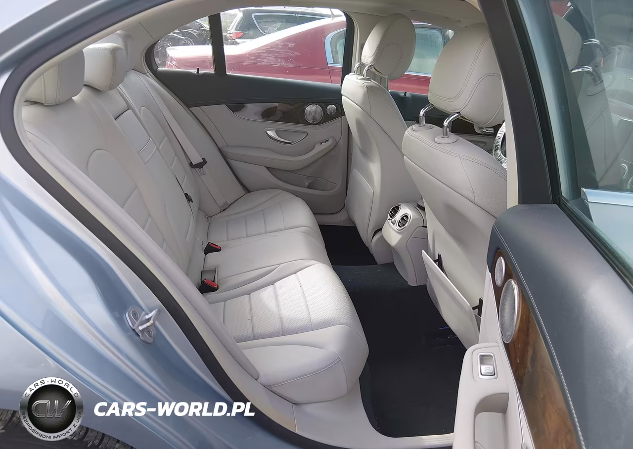2015 Mercedes-Benz C 300 Luxury 4Matic VIN:55SWF4KB4FU063996 - 8