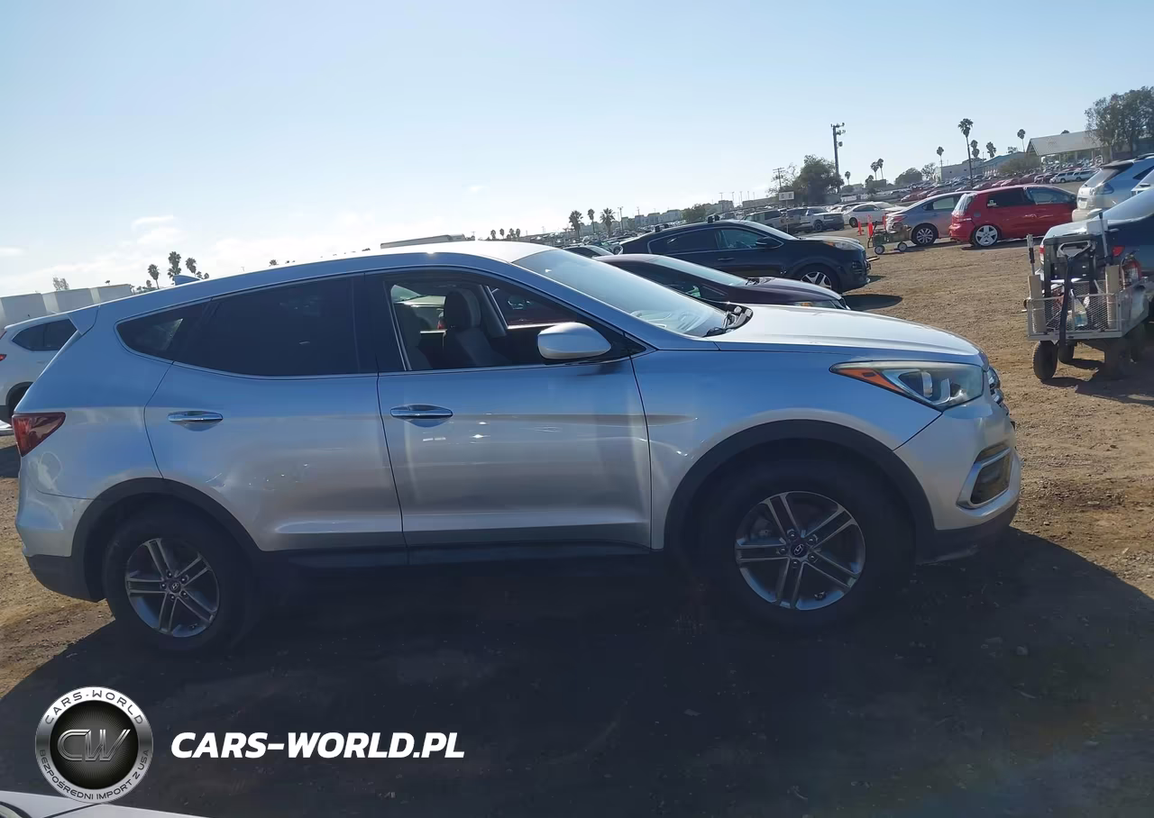2017 Hyundai Santa Fe Sport 2.4L VIN:5XYZT3LB8HG475303 - 13