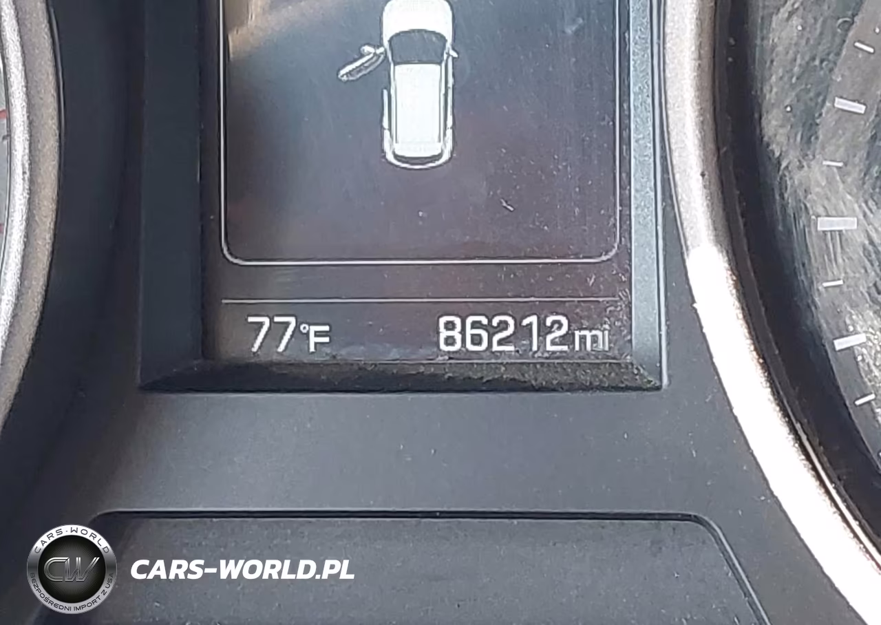 2017 Hyundai Santa Fe Sport 2.4L VIN:5XYZT3LB8HG475303 - 15
