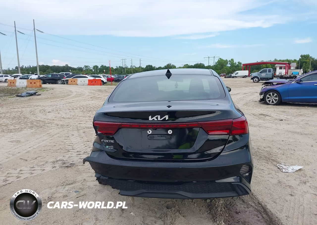 2023 Kia Forte Lxs VIN:3KPF24AD5PE578724 - 16