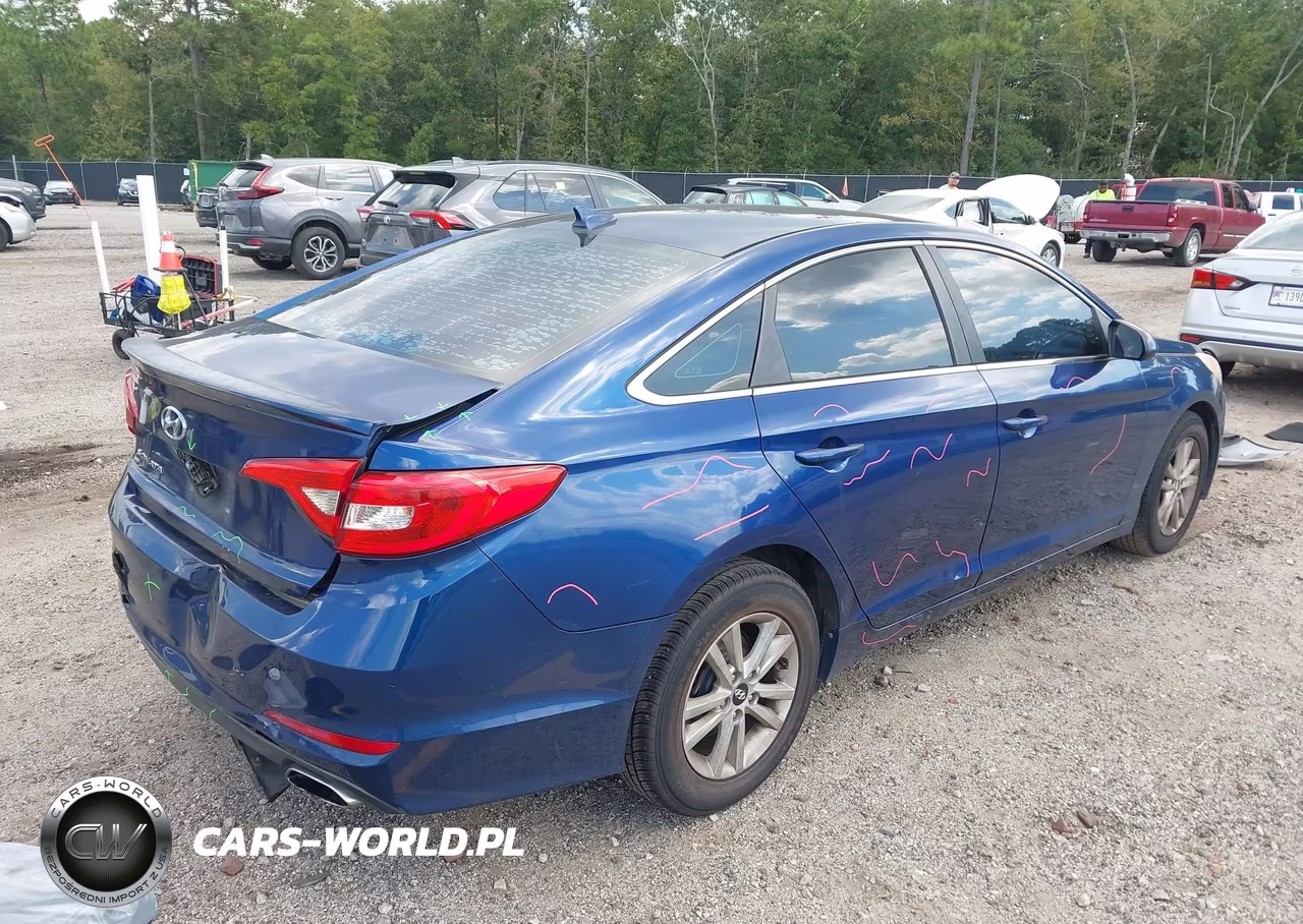 2016 Hyundai Sonata Se VIN:5NPE24AF1GH277909 - 4