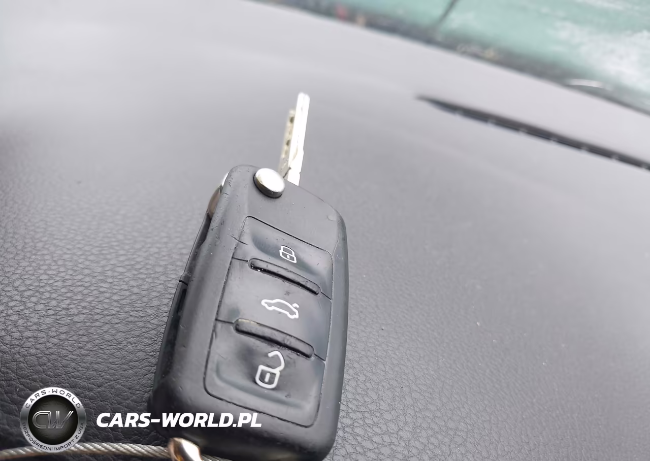 2010 Volkswagen Gti 2-Door VIN:WVWED7AJ8AW428231 - 11