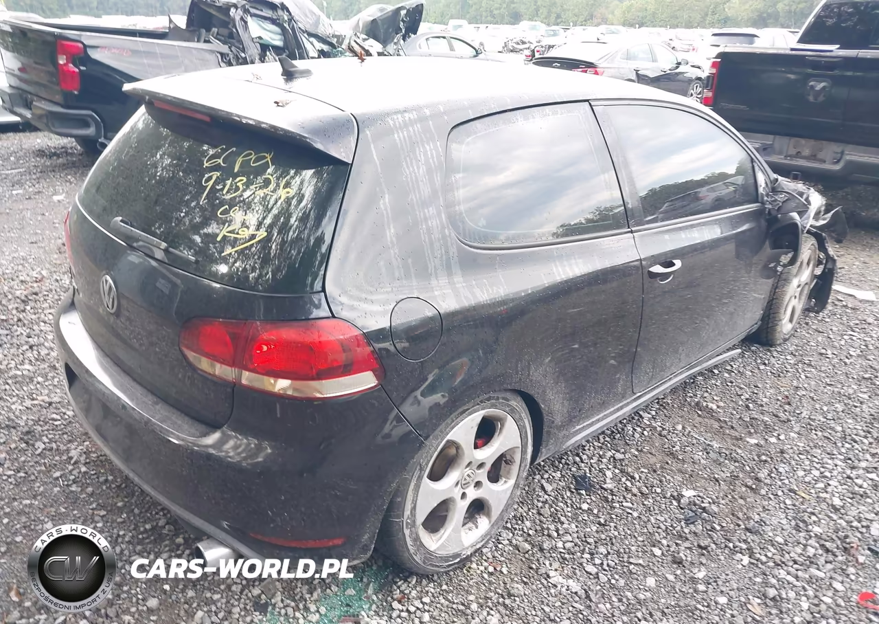 2010 Volkswagen Gti 2-Door VIN:WVWED7AJ8AW428231 - 4