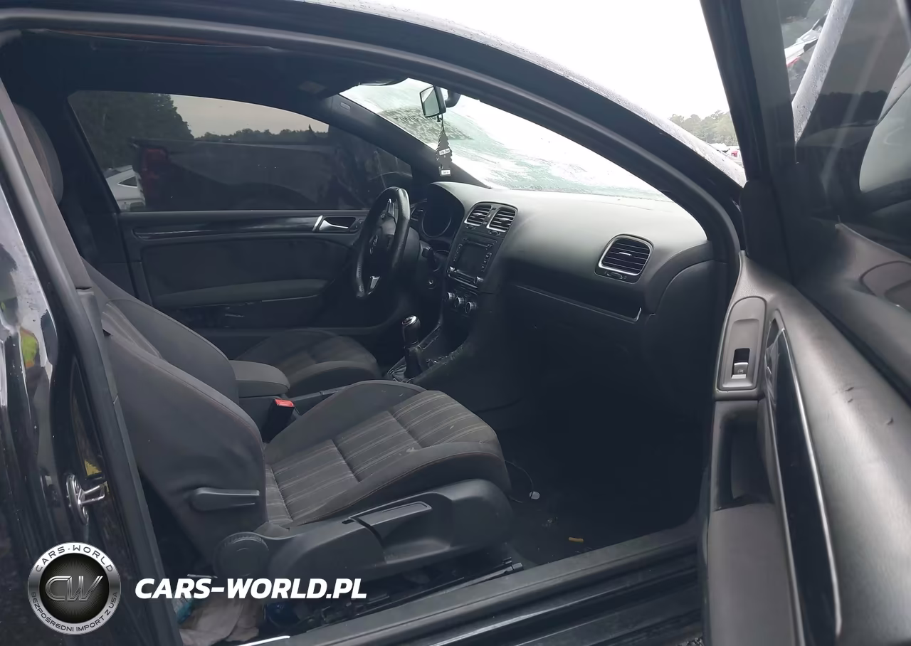 2010 Volkswagen Gti 2-Door VIN:WVWED7AJ8AW428231 - 5
