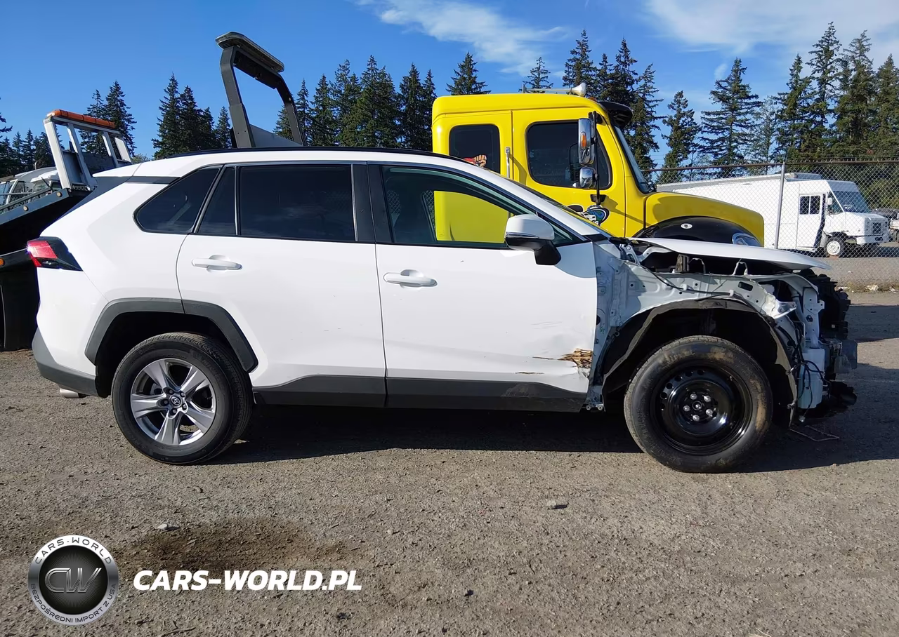 2025 Toyota Rav4 Xle VIN:2T3W1RFV0SW388425 - 14