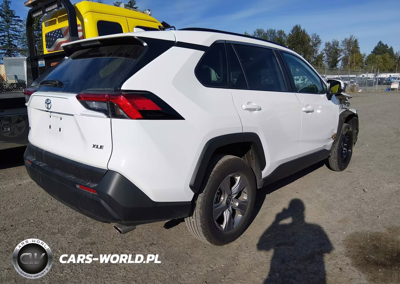 2025 Toyota Rav4 Xle VIN:2T3W1RFV0SW388425 - 4