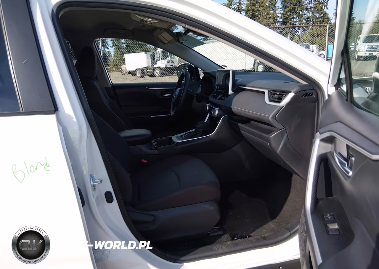 2025 Toyota Rav4 Xle VIN:2T3W1RFV0SW388425 - 5