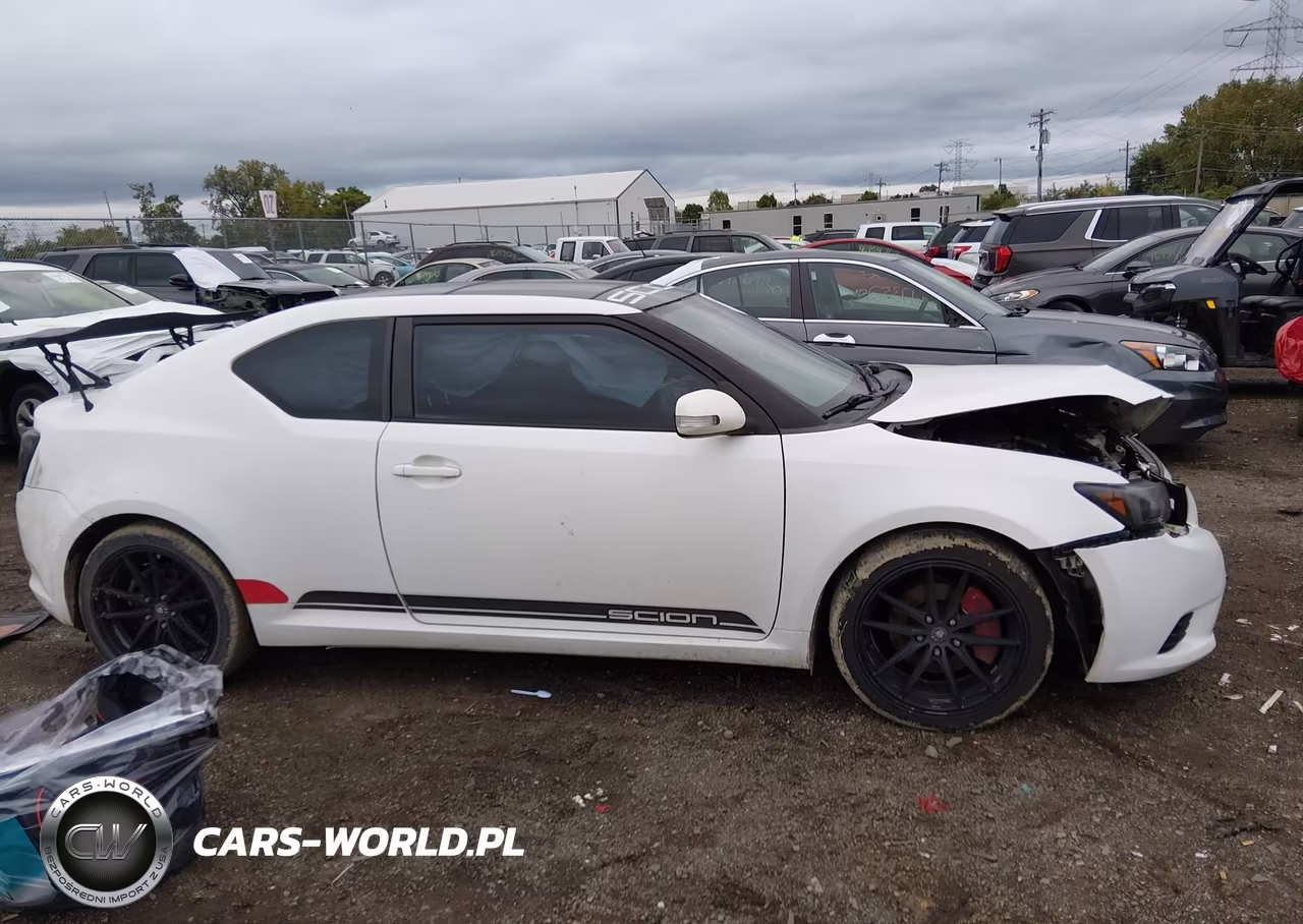2011 Scion Tc VIN:JTKJF5C76B3009692 - 14