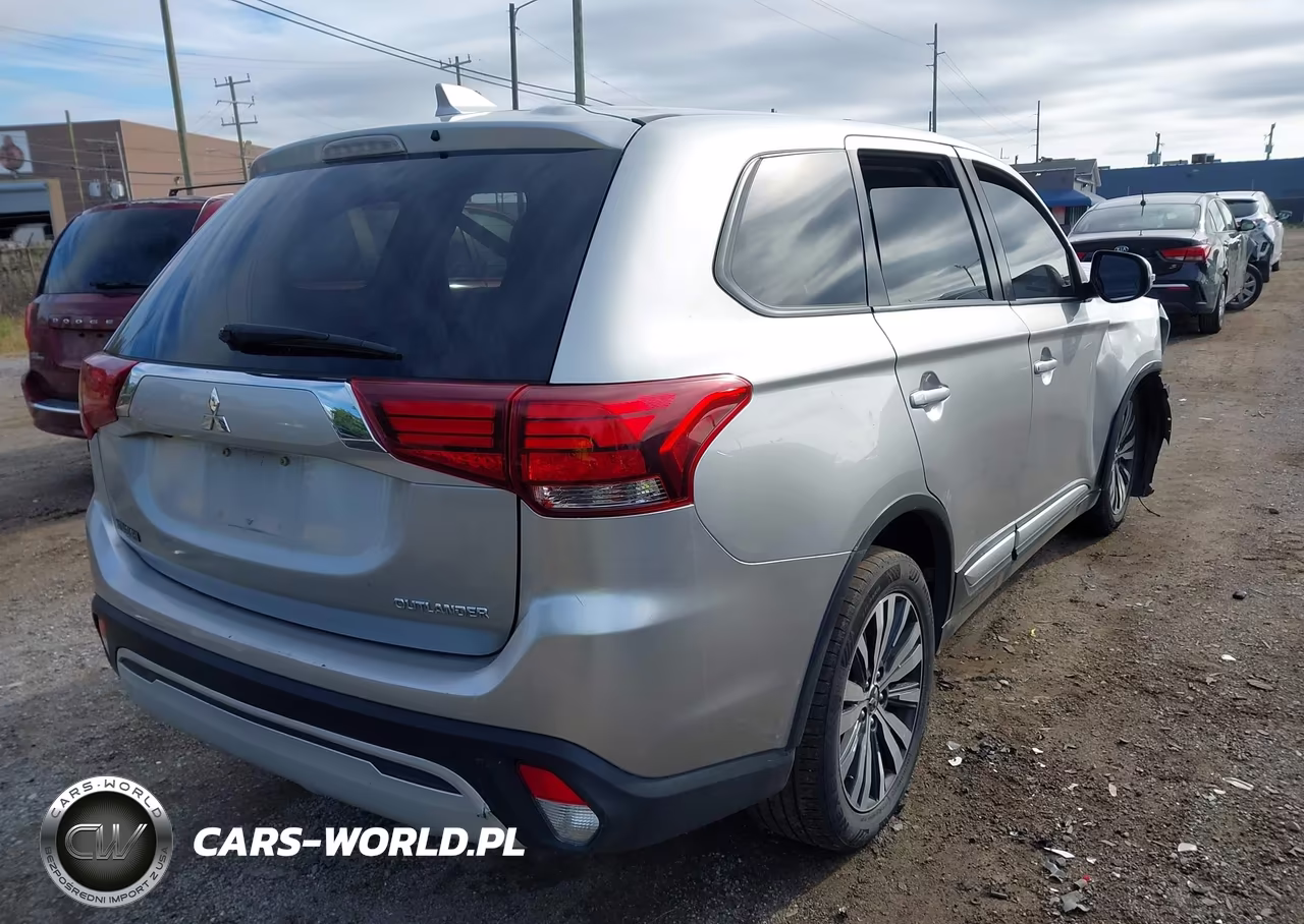 2019 Mitsubishi Outlander Se VIN:JA4AZ3A33KZ044121 - 4