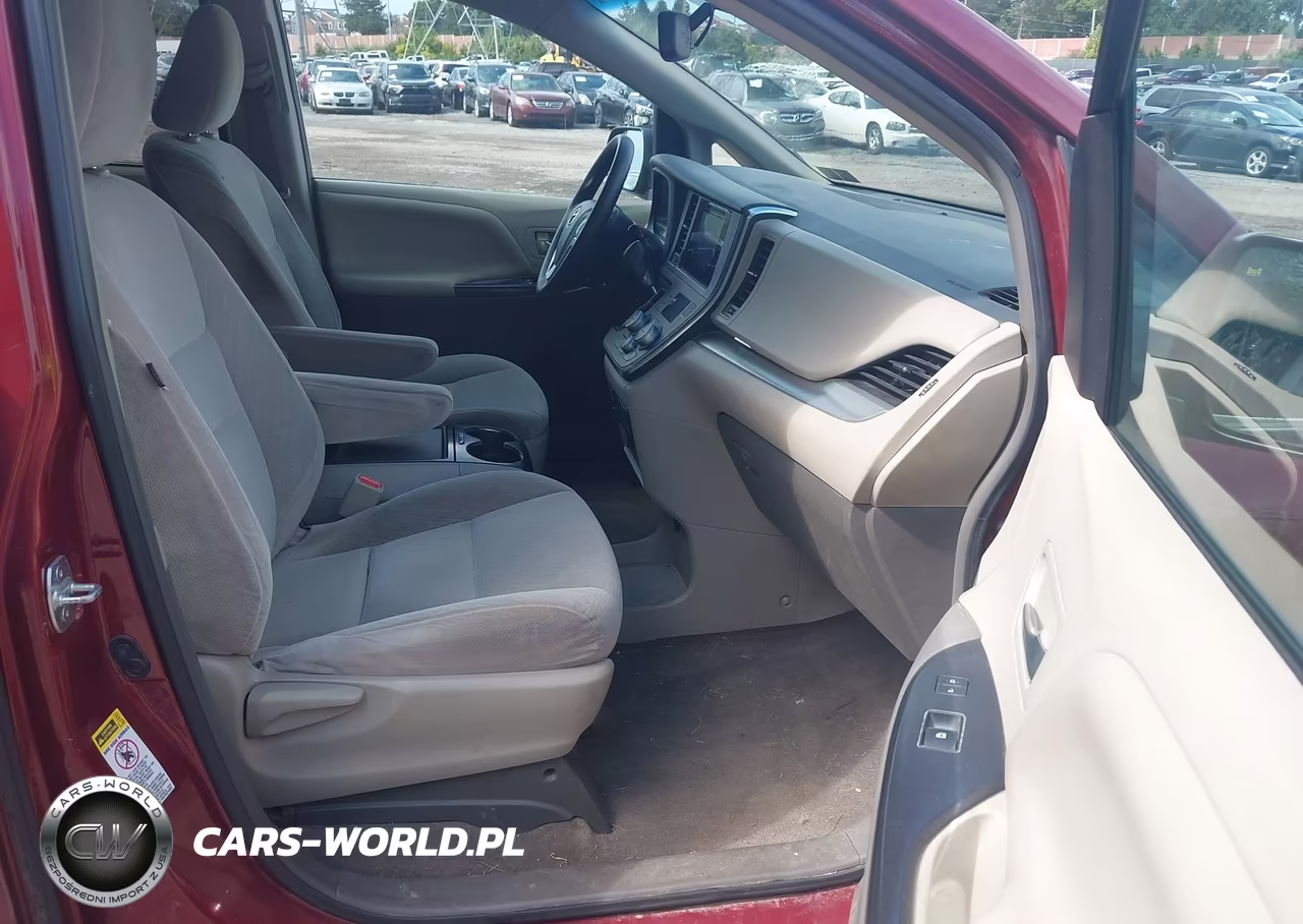 2015 Toyota Sienna Le 8 Passenger VIN:5TDKK3DC4FS571022 - 5