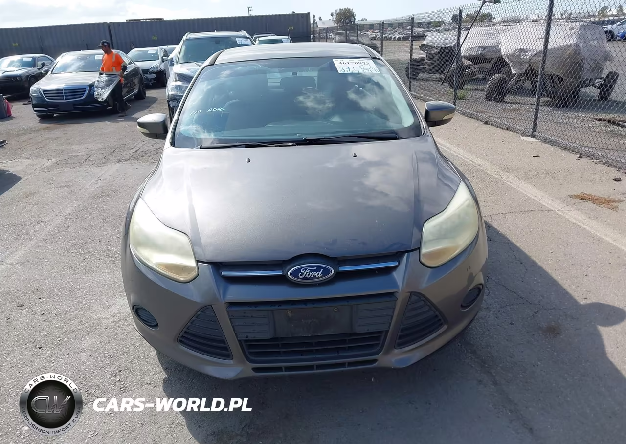 2014 Ford Focus Se VIN:1FADP3F21EL300178 - 13