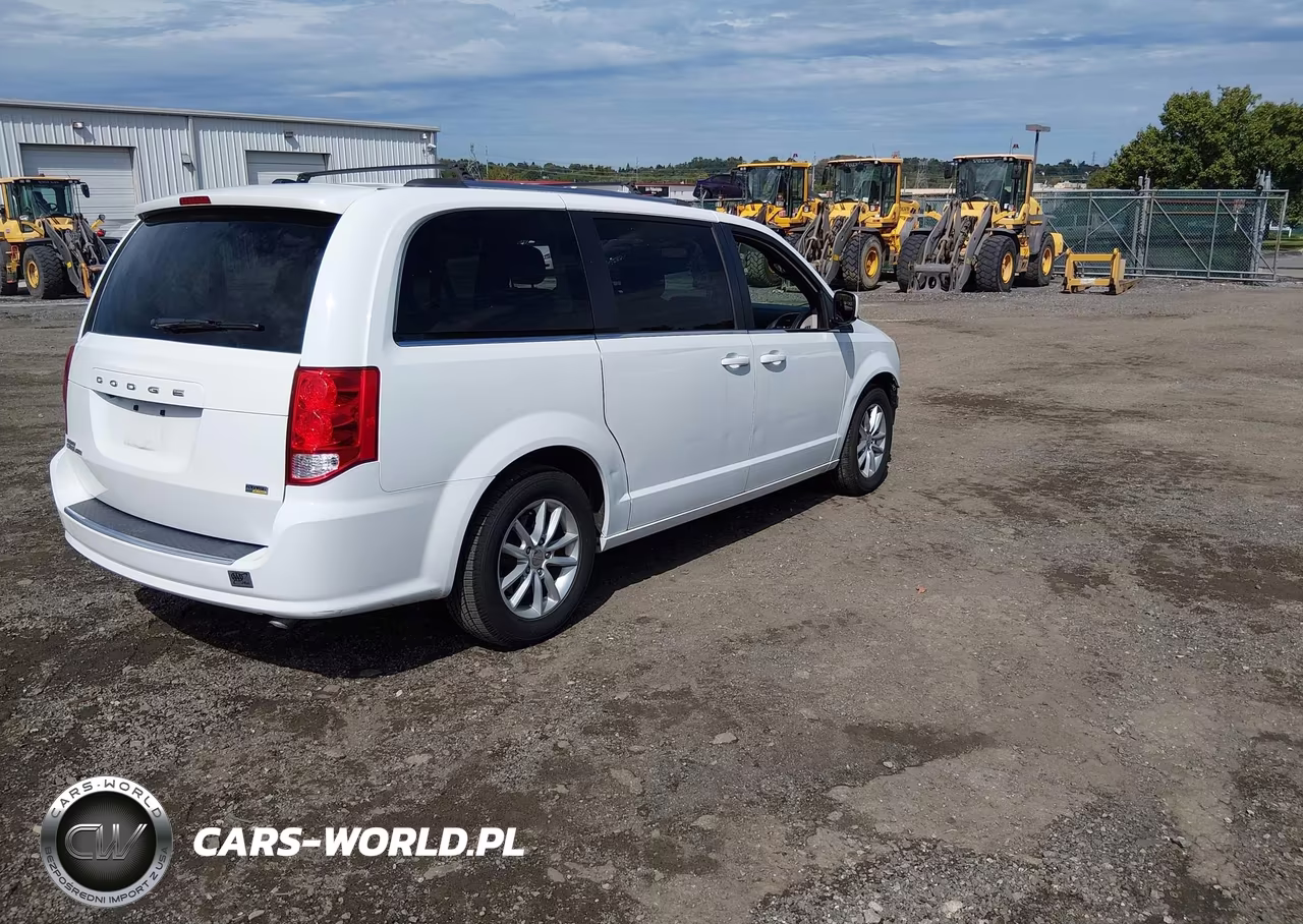 2019 Dodge Grand Caravan Sxt VIN:2C4RDGCG0KR761648 - 4