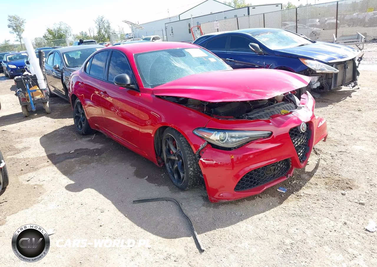 2019 Alfa Romeo Giulia Sport Rwd
