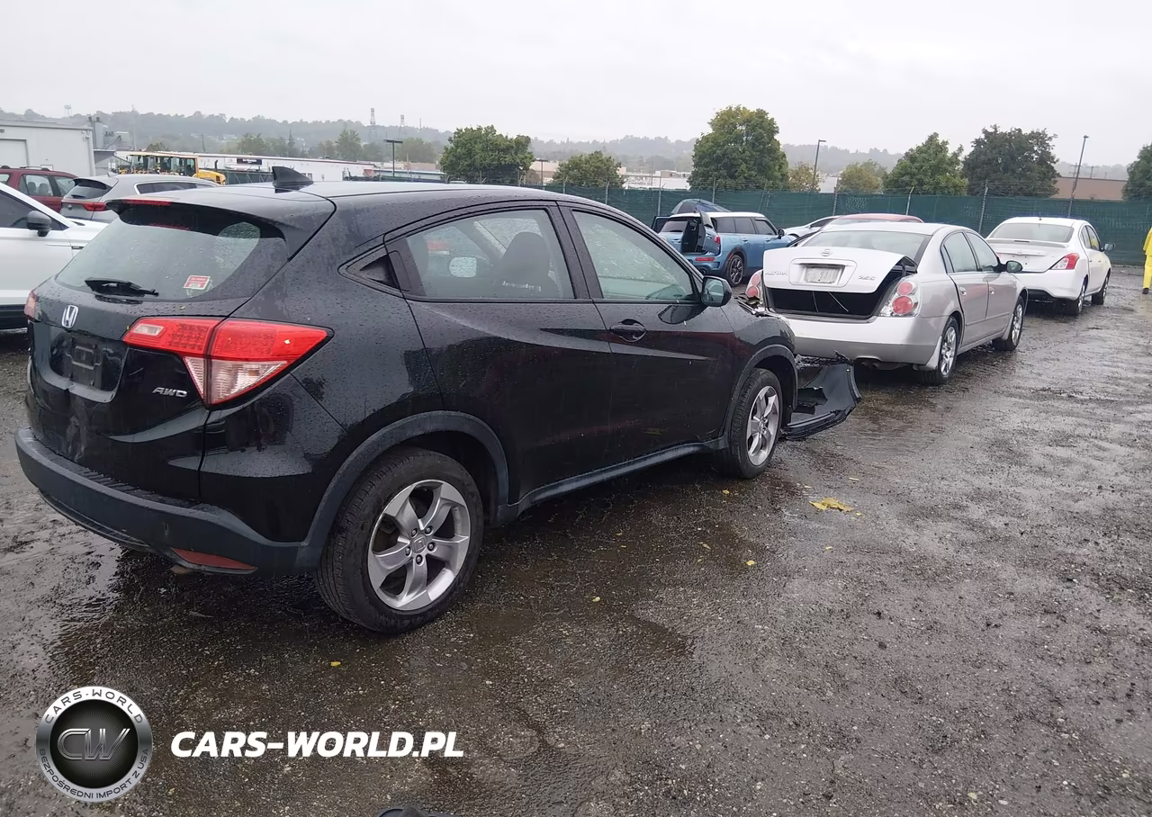 2017 Honda Hr-V Lx VIN:3CZRU6H33HG706748 - 4