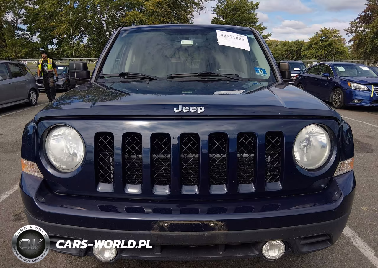 2014 Jeep Patriot Latitude VIN:1C4NJRFBXED886330 - 12