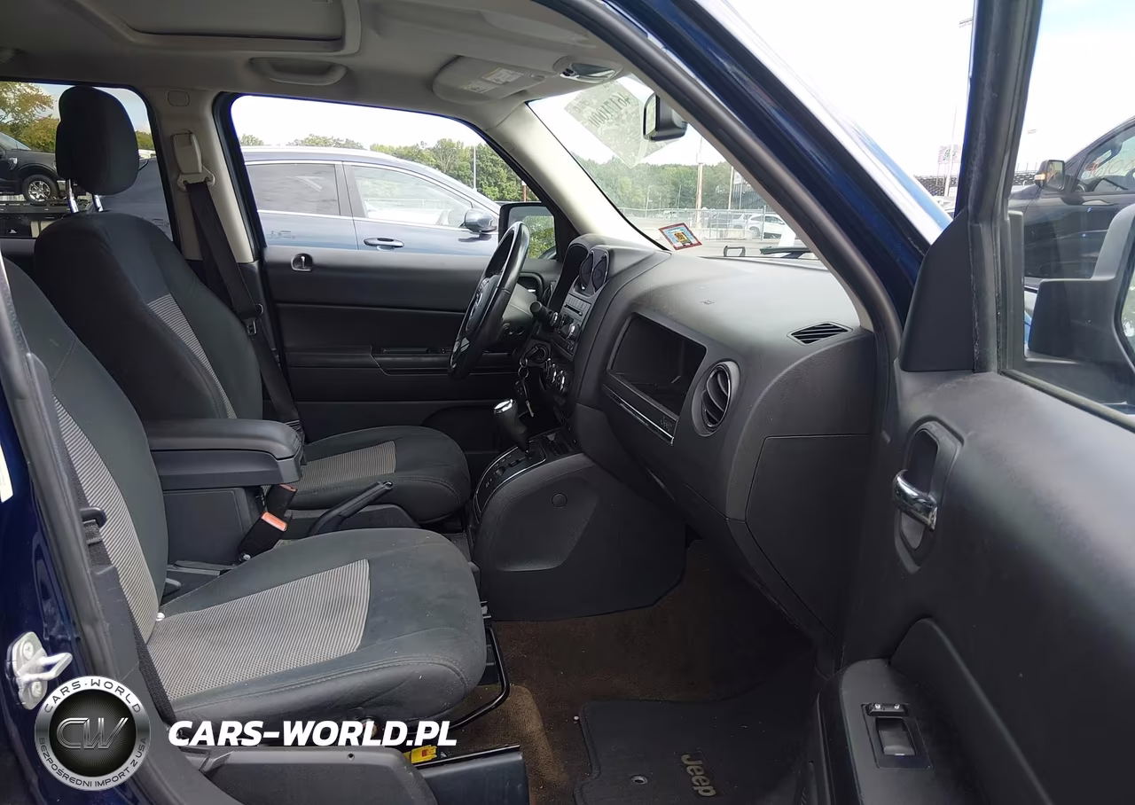 2014 Jeep Patriot Latitude VIN:1C4NJRFBXED886330 - 5