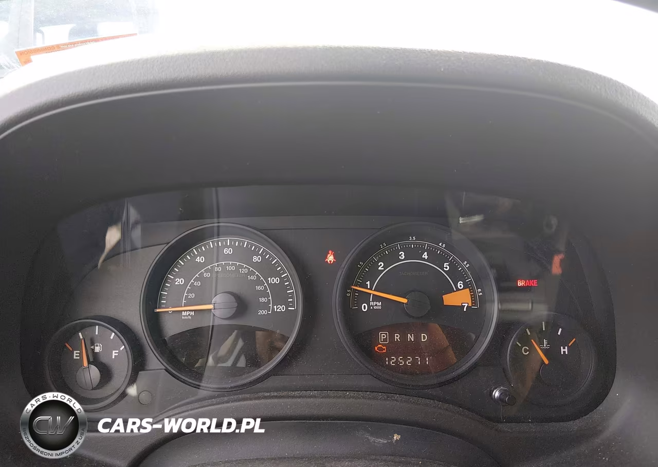 2014 Jeep Patriot Latitude VIN:1C4NJRFBXED886330 - 7