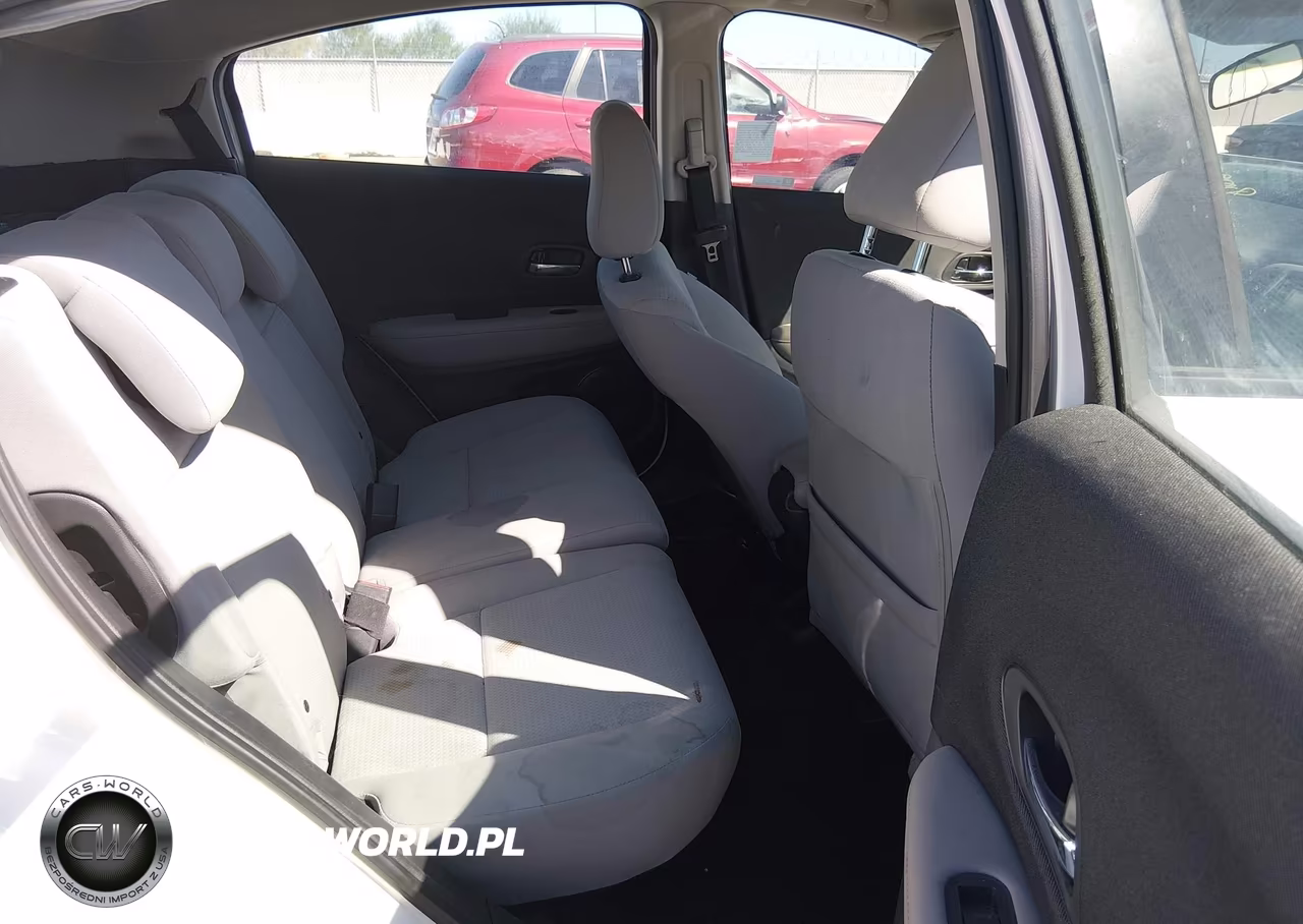 2021 Honda Hr-V Lx VIN:3CZRU5H32MM716113 - 8