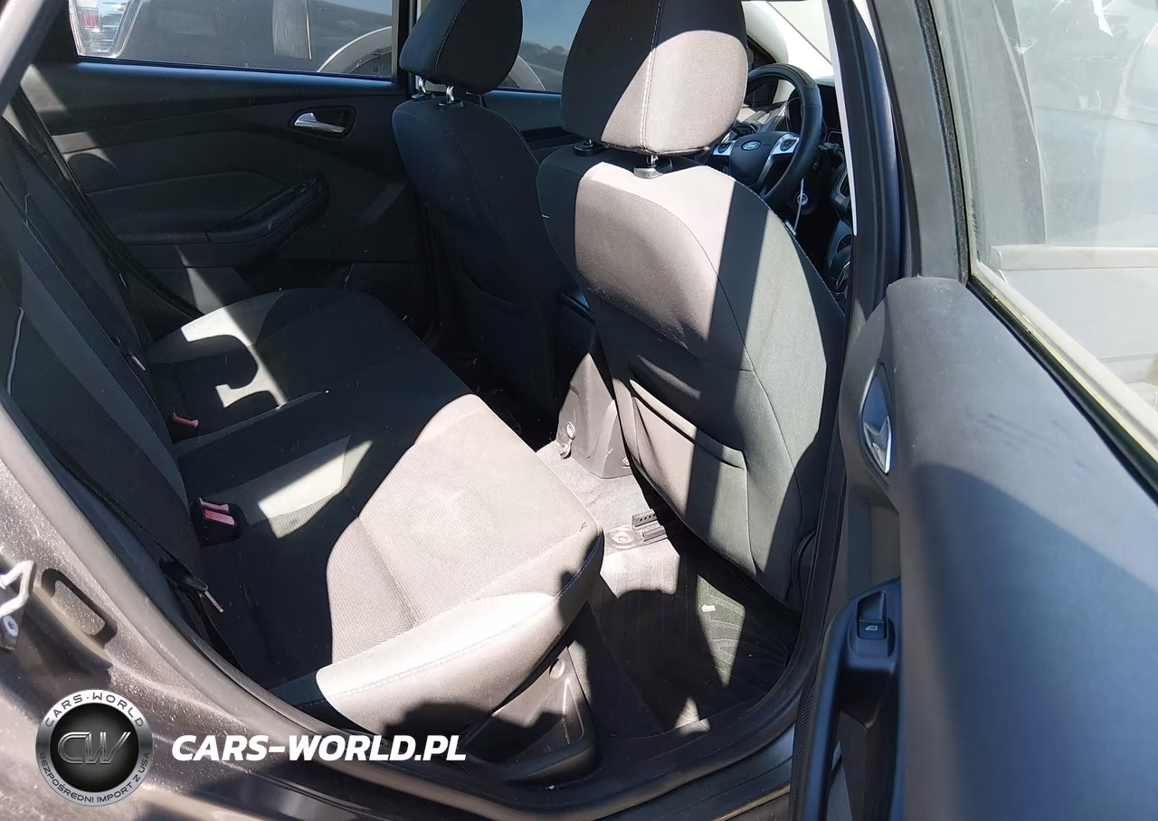 2014 Ford Focus Se VIN:1FADP3F21EL288033 - 8