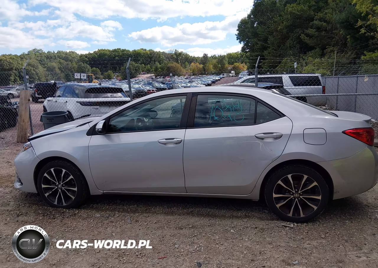 2018 Toyota Corolla Se VIN:2T1BURHE9JC993278 - 13
