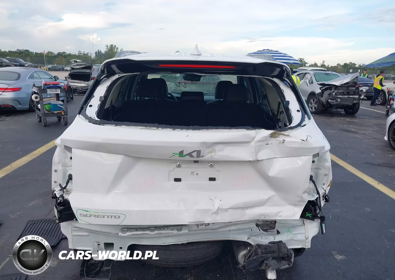2025 Kia Sorento S VIN:5XYRL4JC5SG388855 - 17