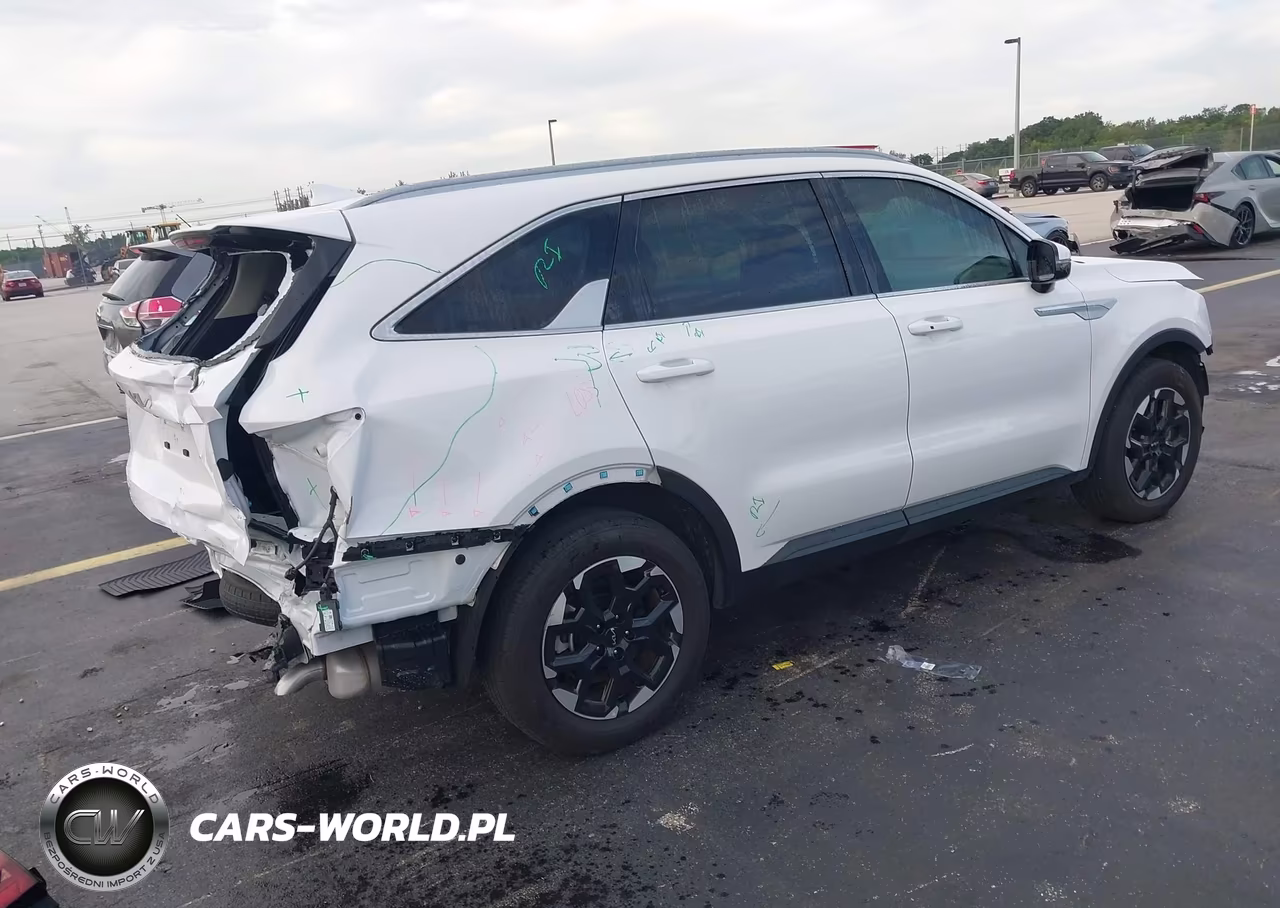 2025 Kia Sorento S VIN:5XYRL4JC5SG388855 - 4