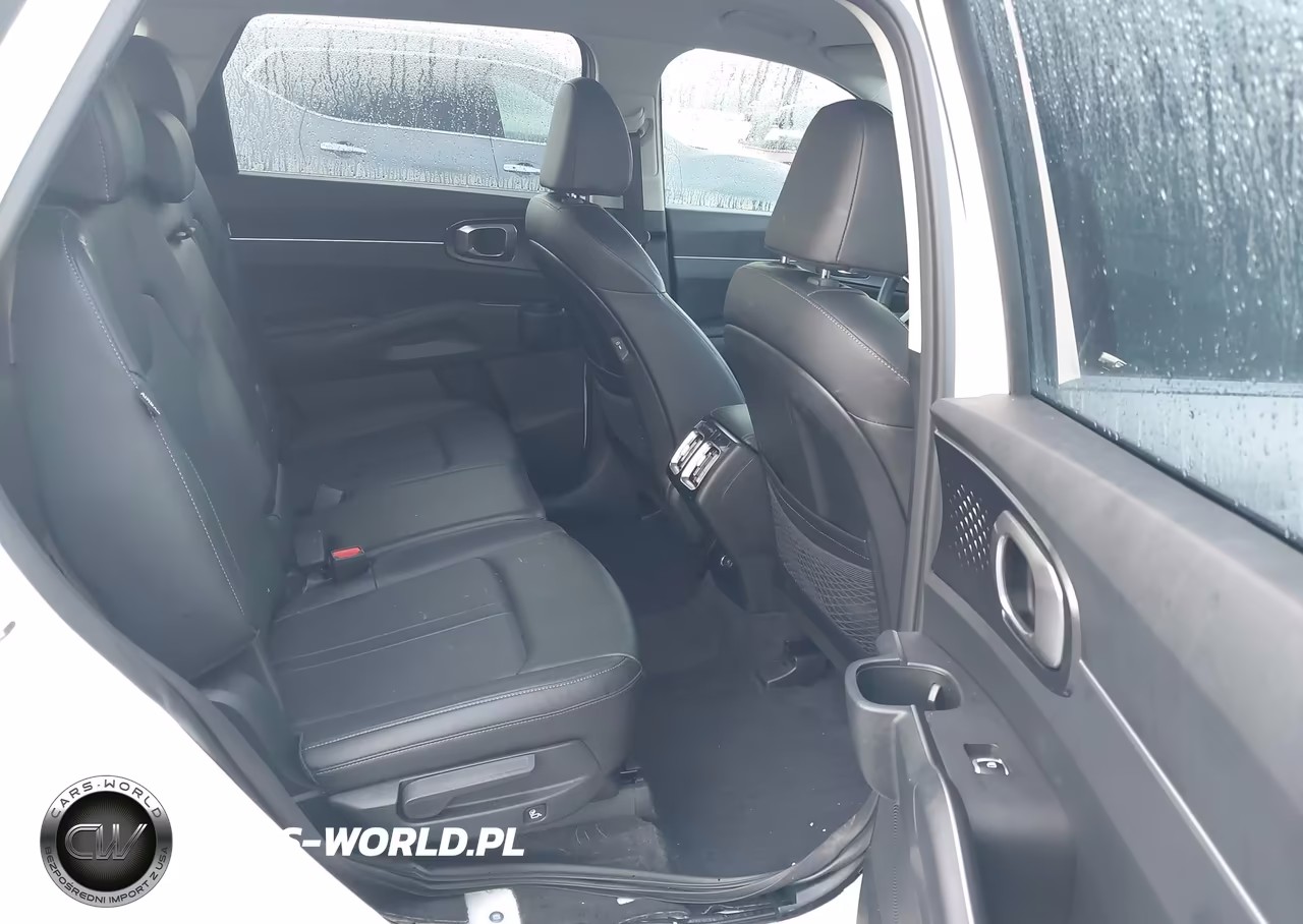 2025 Kia Sorento S VIN:5XYRL4JC5SG388855 - 8