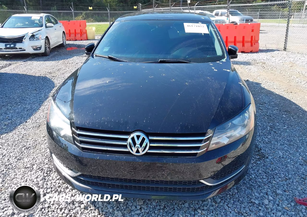 2013 Volkswagen Passat 2.5L S VIN:1VWAH7A31DC095507 - 12