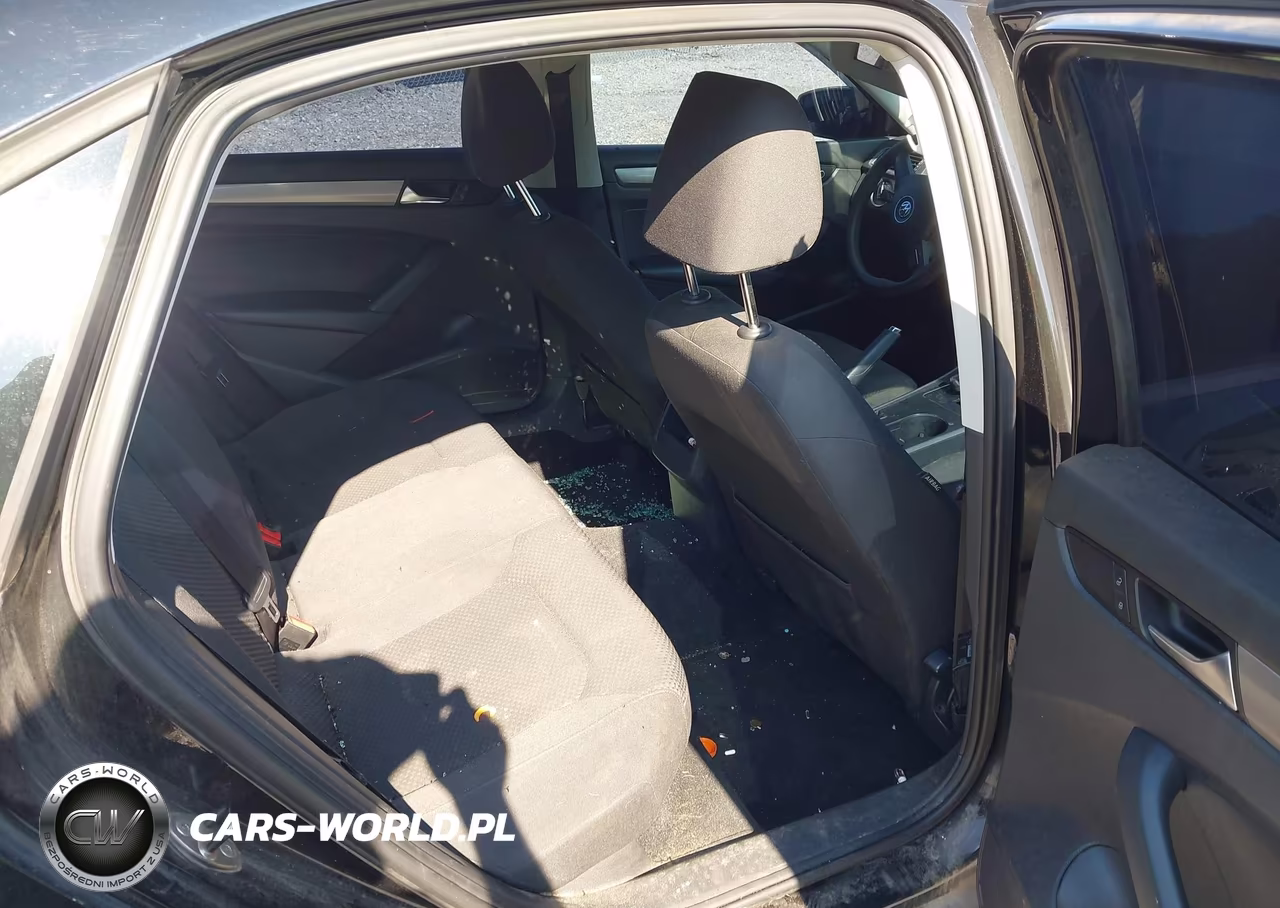 2013 Volkswagen Passat 2.5L S VIN:1VWAH7A31DC095507 - 8