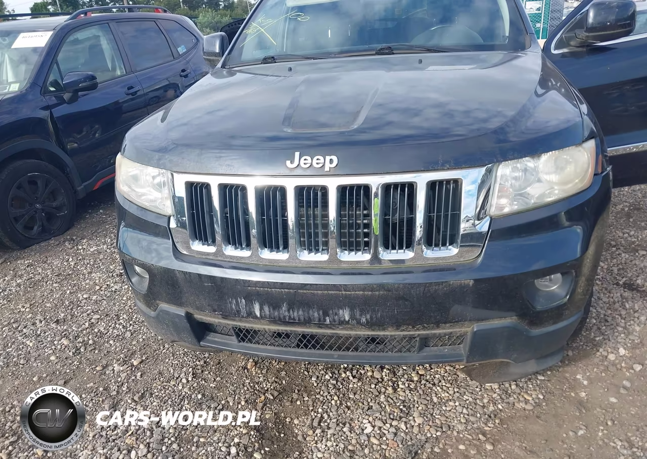 2013 Jeep Grand Cherokee Laredo VIN:1C4RJFAG0DC503549 - 6