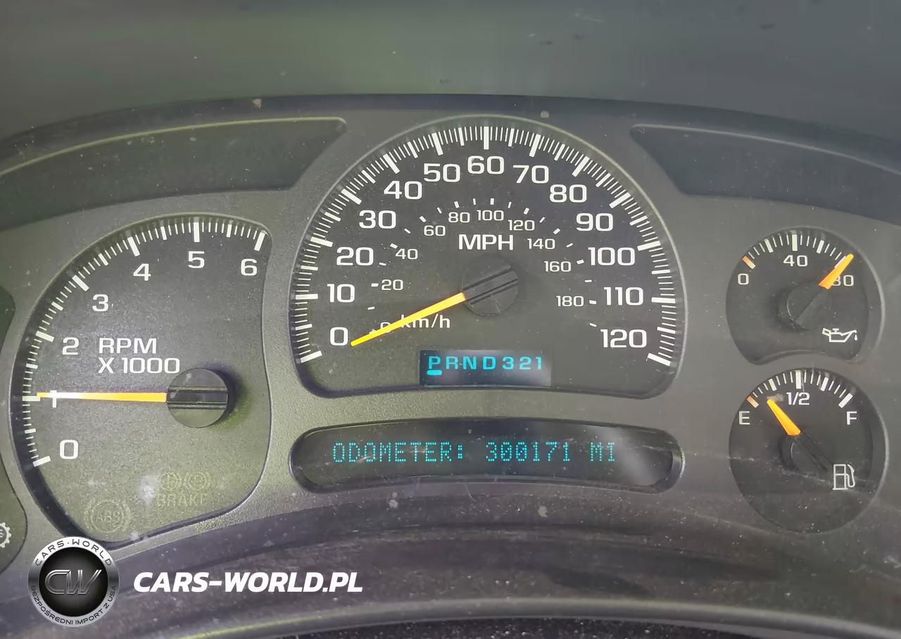 2003 Chevrolet Suburban 2500 Ls VIN:3GNGK26U83G163310 - 7