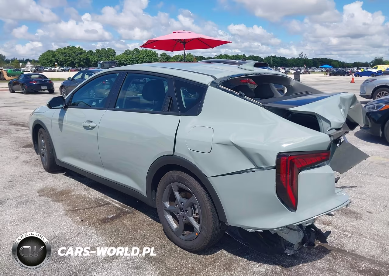 2026 Kia K4 Lxs VIN:3KPFT4DE0TE285373 - 3