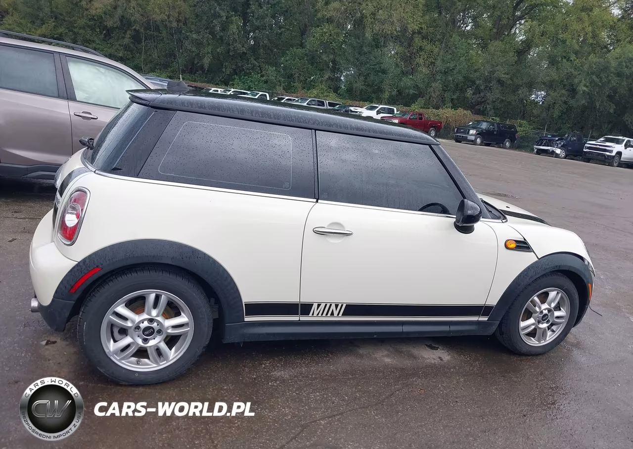 2013 Mini Hardtop Cooper VIN:WMWSU3C50DT682675 - 14