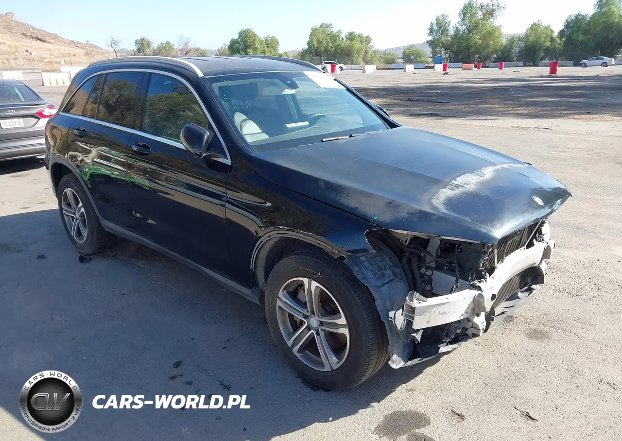 2016 Mercedes-Benz Glc 300 – zdjęcie 1 z 17