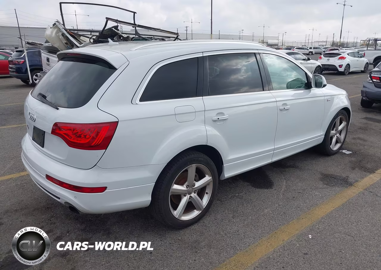 2013 Audi Q7 3.0T S Line Prestige VIN:WA1DGAFE1DD004525 - 4