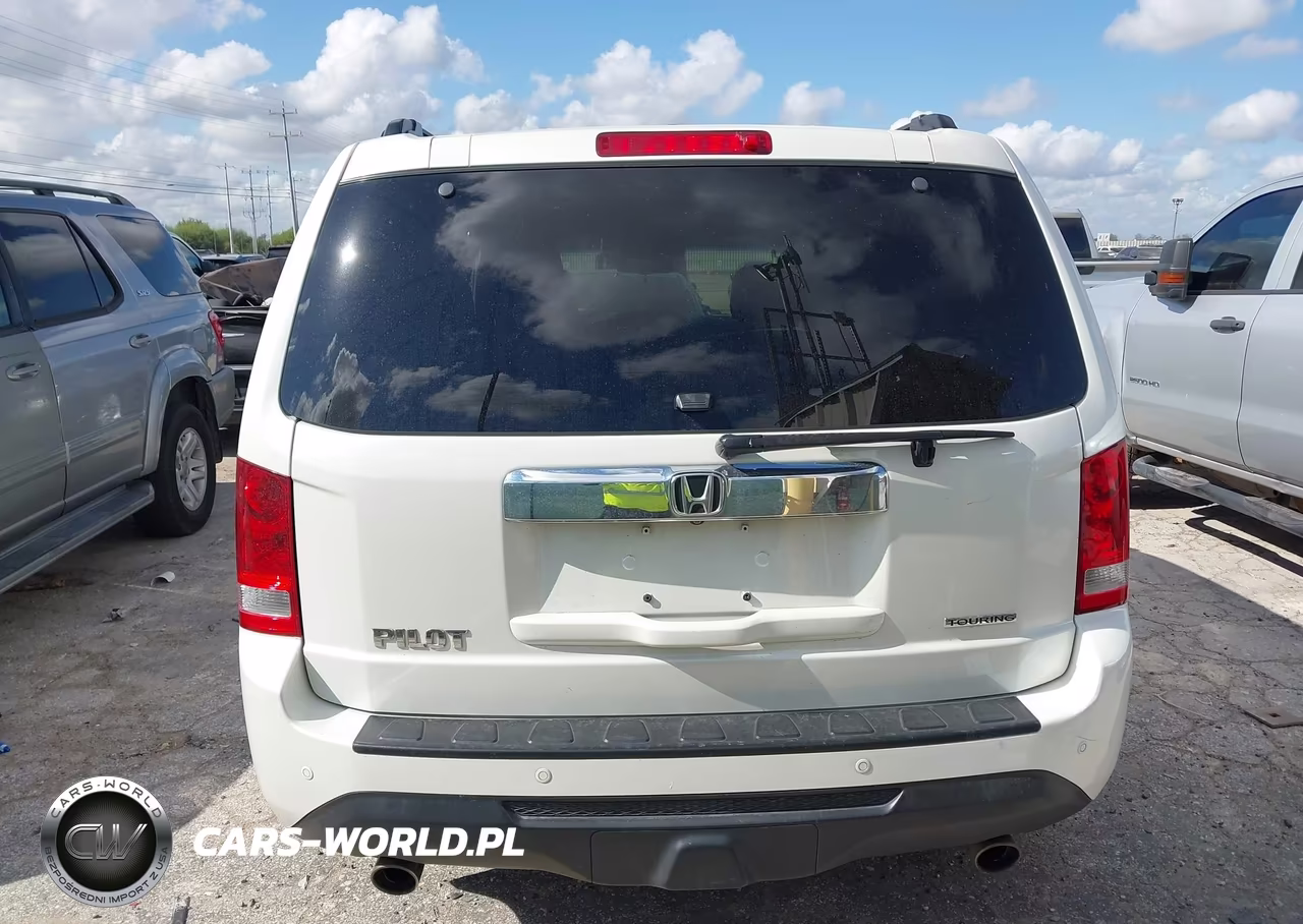 2015 Honda Pilot Touring VIN:5FNYF3H95FB023189 - 16