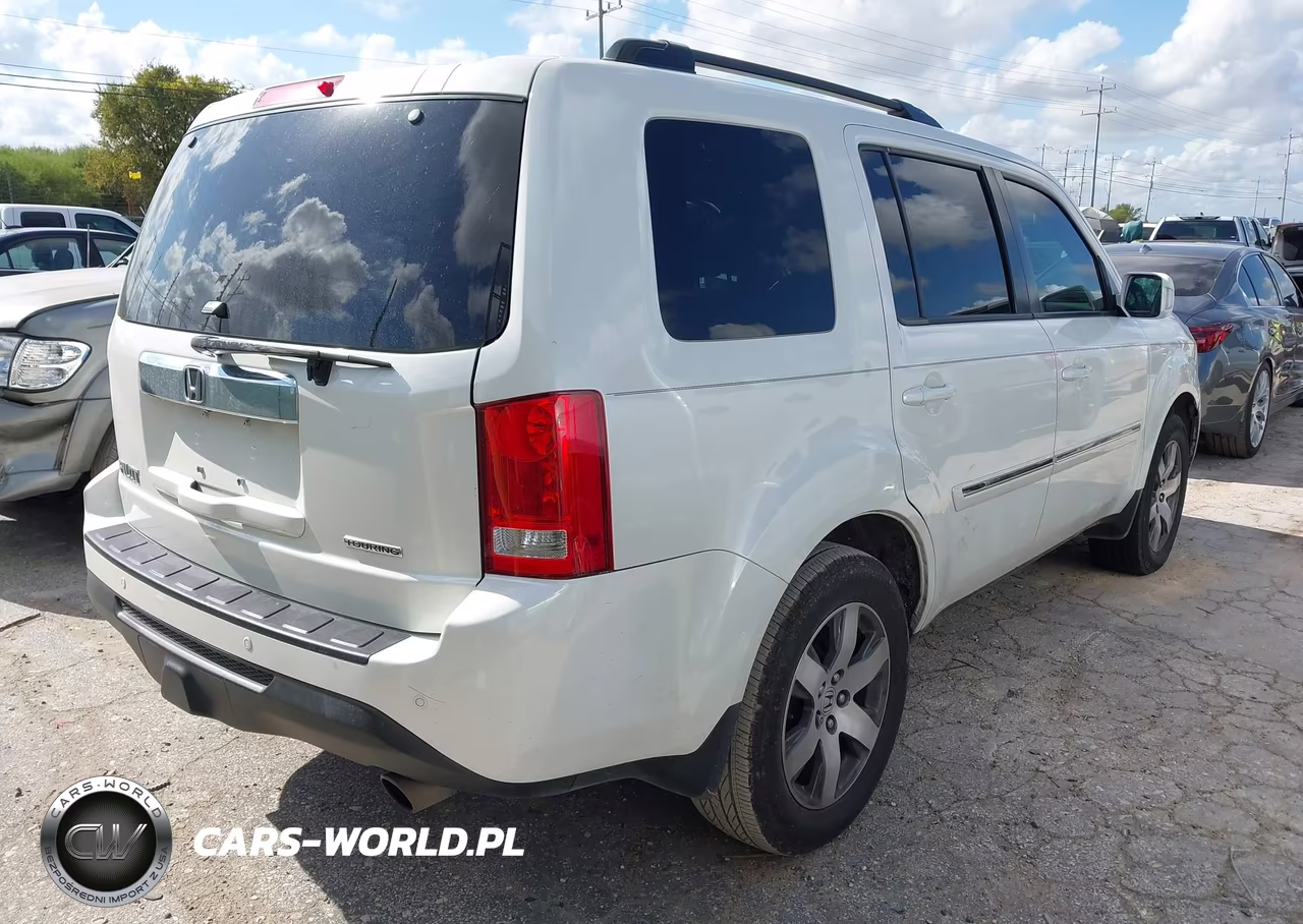 2015 Honda Pilot Touring VIN:5FNYF3H95FB023189 - 4