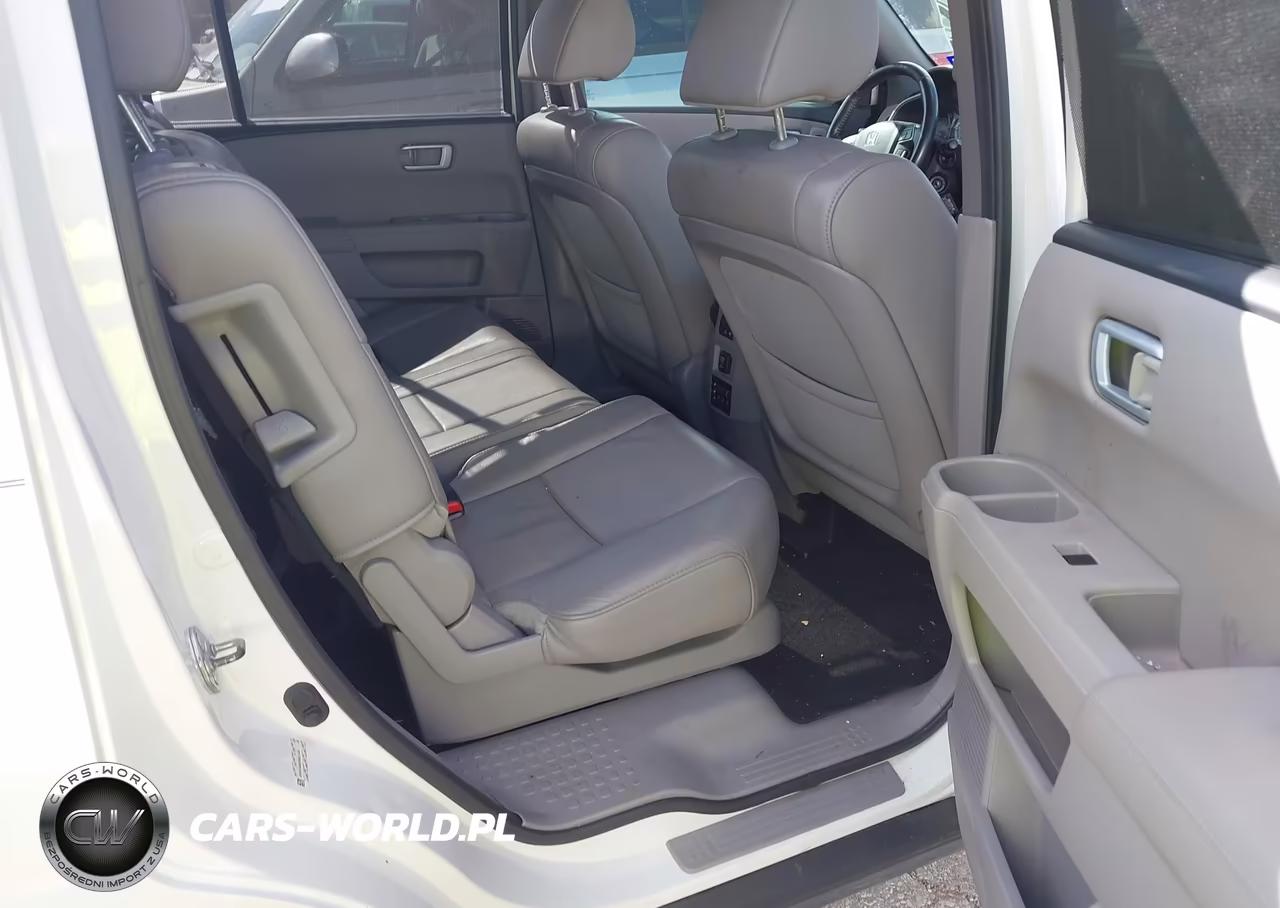 2015 Honda Pilot Touring VIN:5FNYF3H95FB023189 - 8